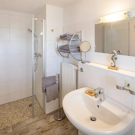 Hof Lebenslust Fuer Mensch Und Tier Apartment Lautrach